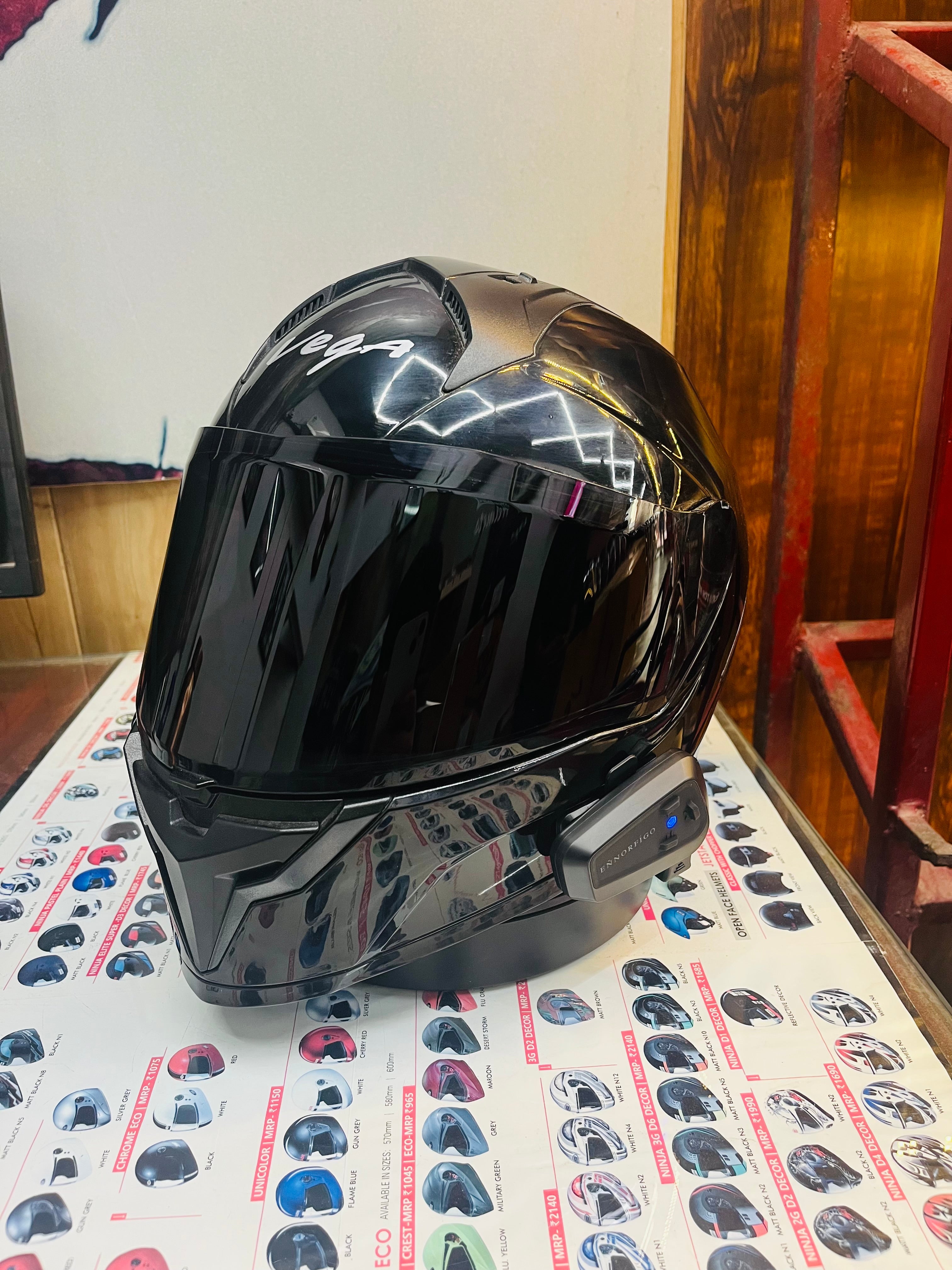 Vega Sonic with Bluetooth & Black Visor