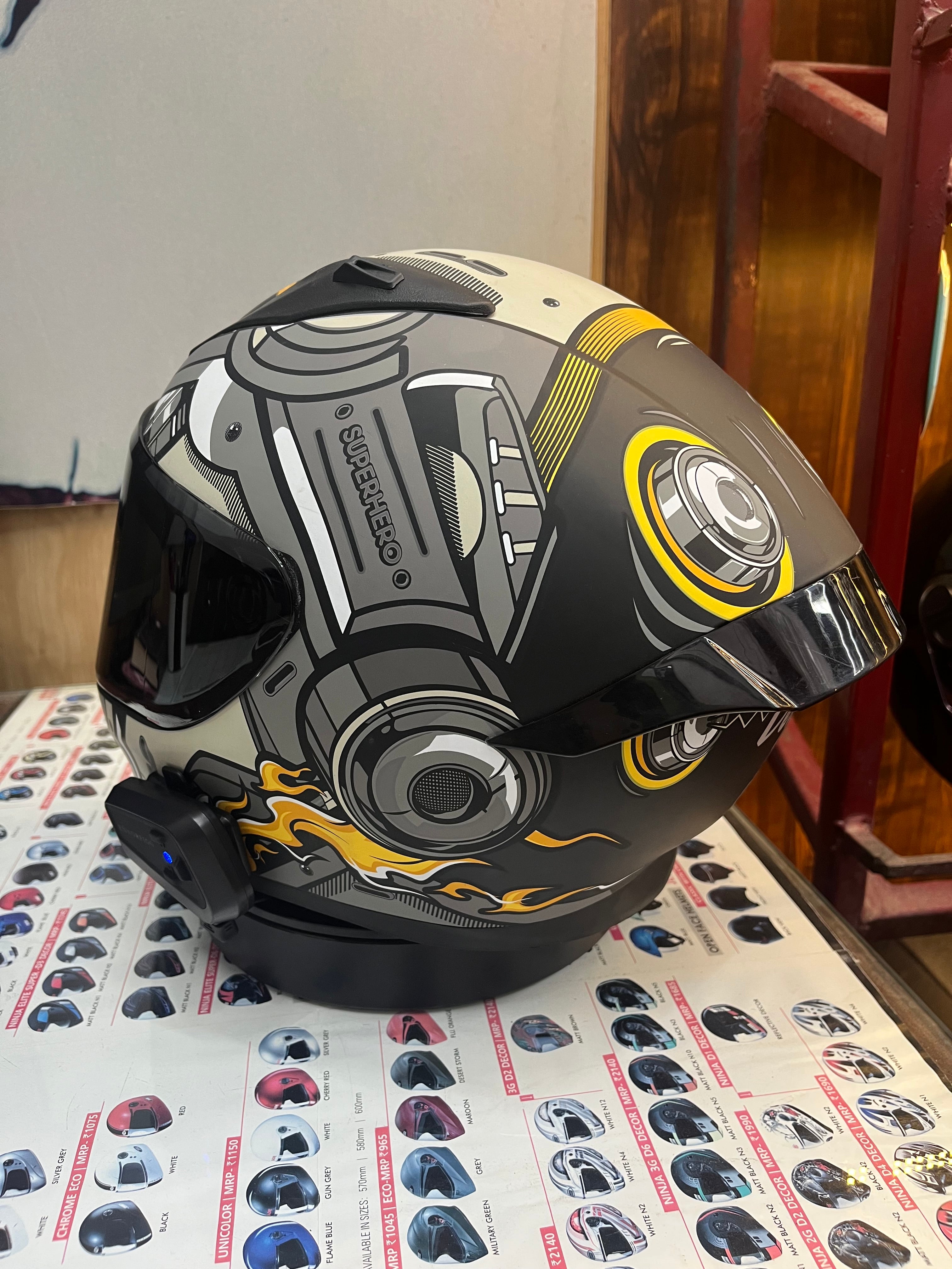 Vega Bolt Superhero With Bluetooth