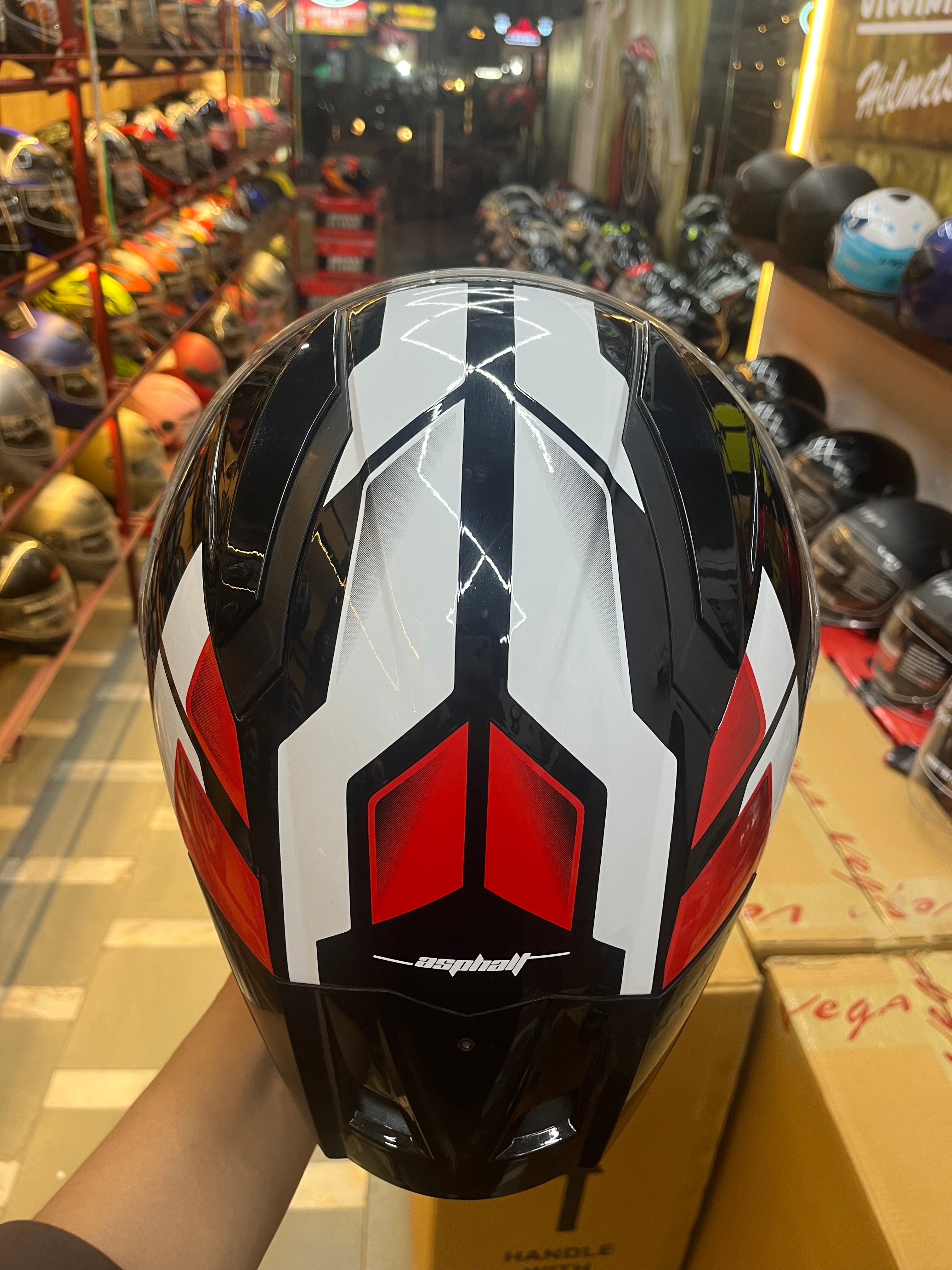 Studds Helios with Bluetooth