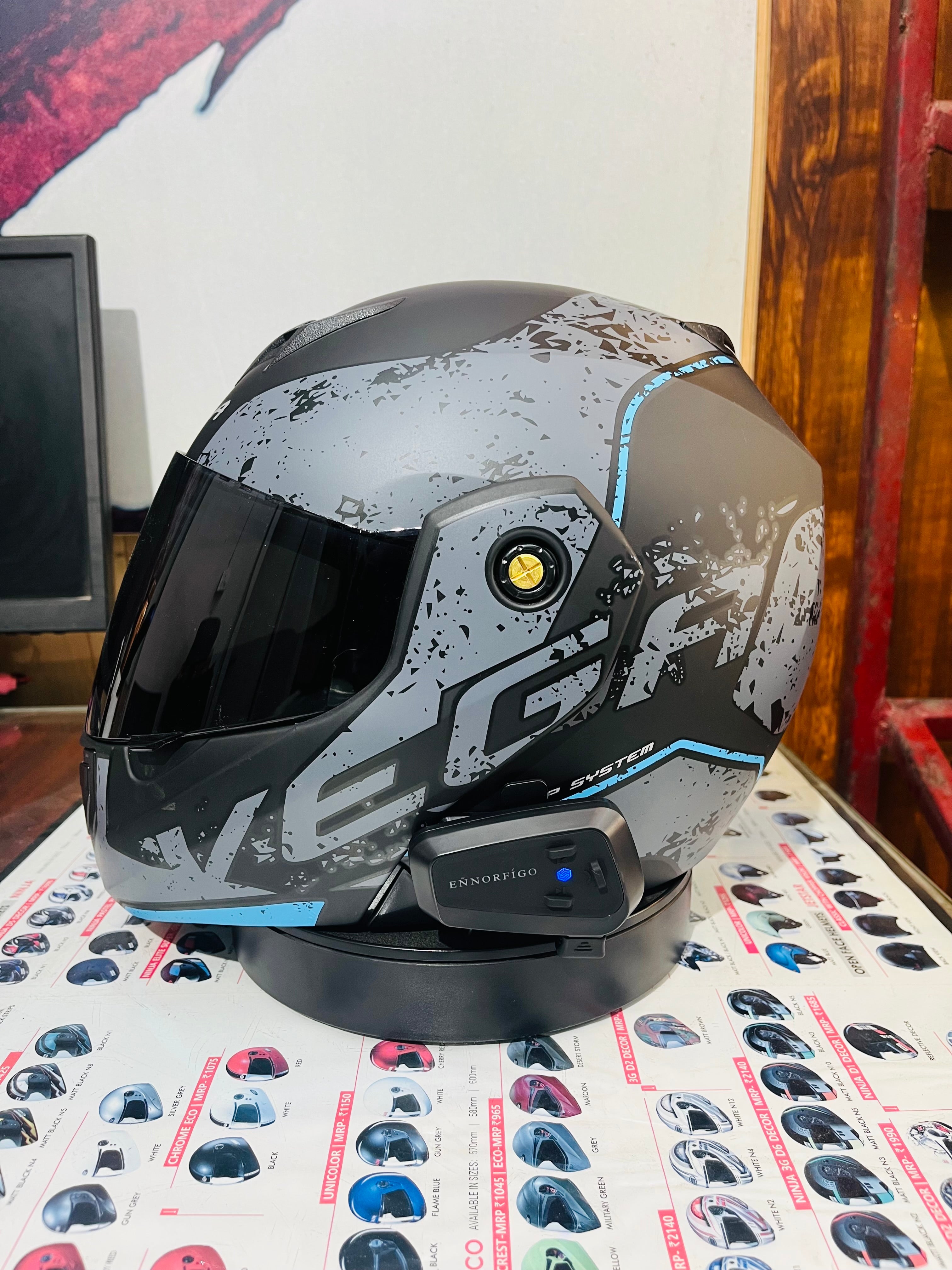Vega Crux Victor With Bluetooth
