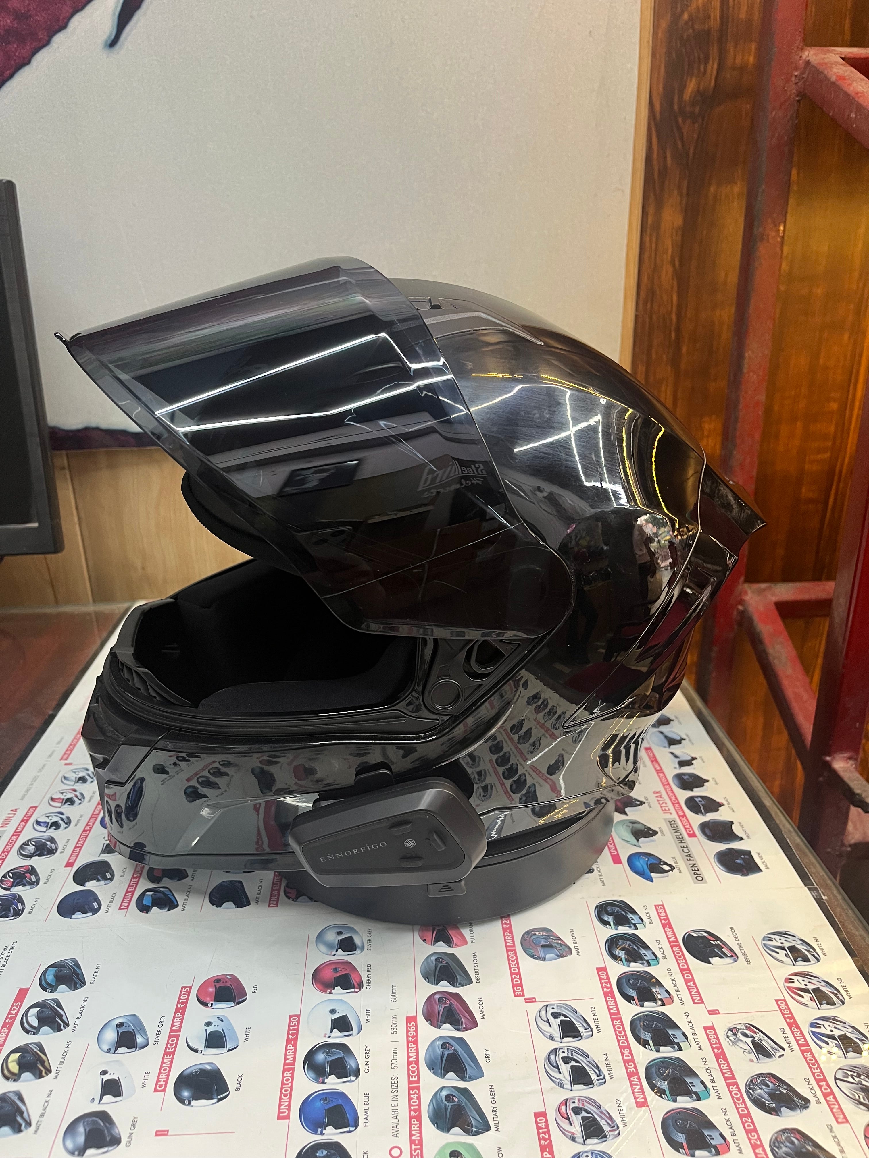Vega Sonic with Bluetooth & Black Visor