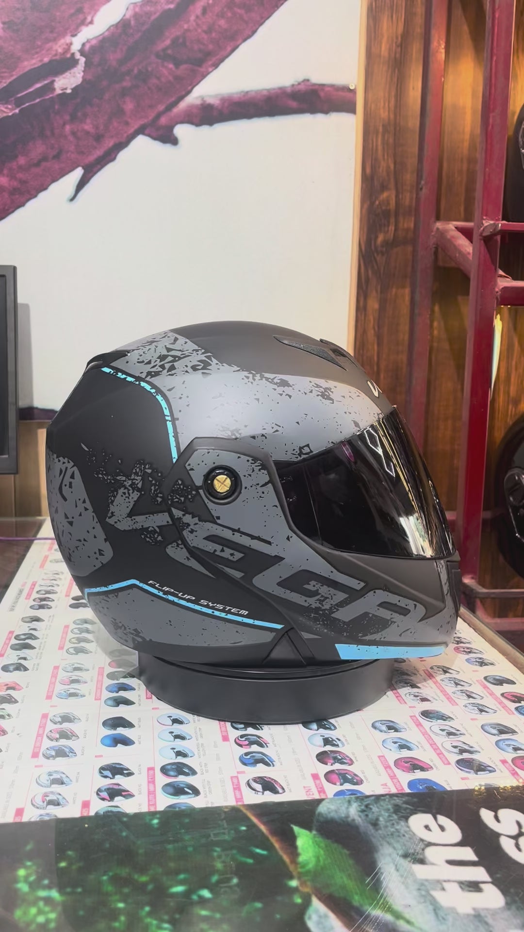 Vega Crux Victor With Bluetooth